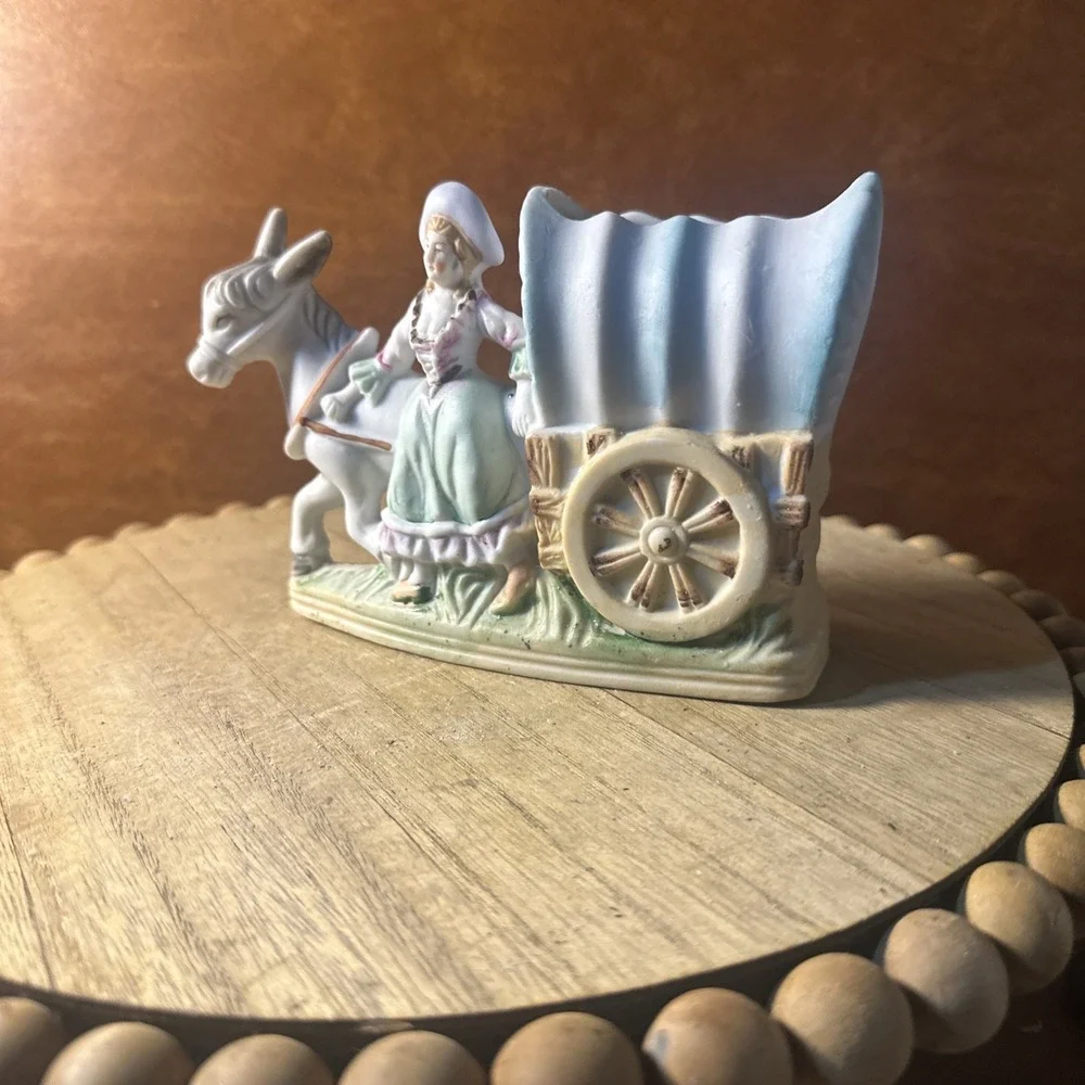 vintage donkey covered wagon planter Japan